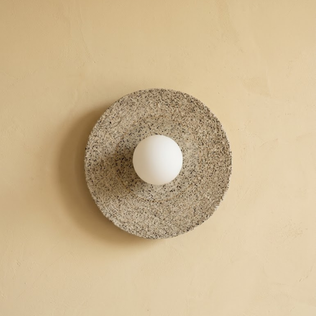"The Eye" Tekli
